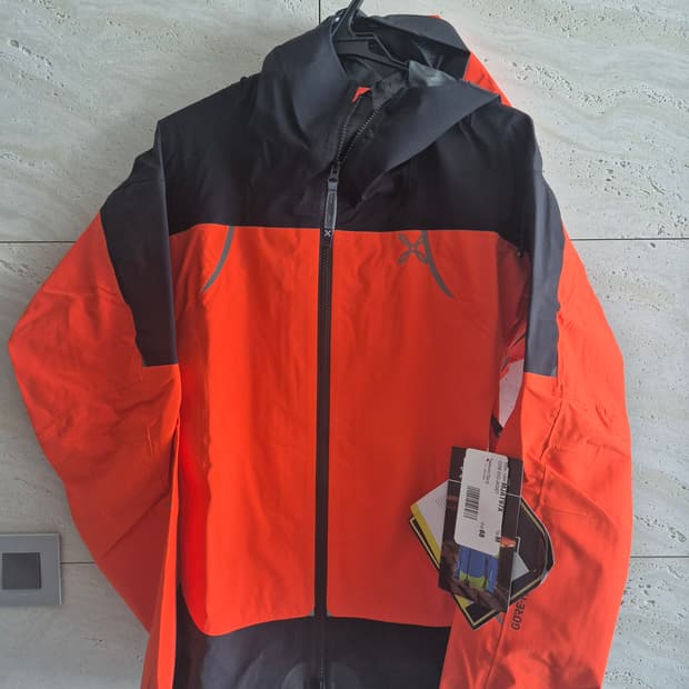 (새상품)몬츄라 고어텍스 프로쉘 (가이드G 자켓) 등산복,바이크복