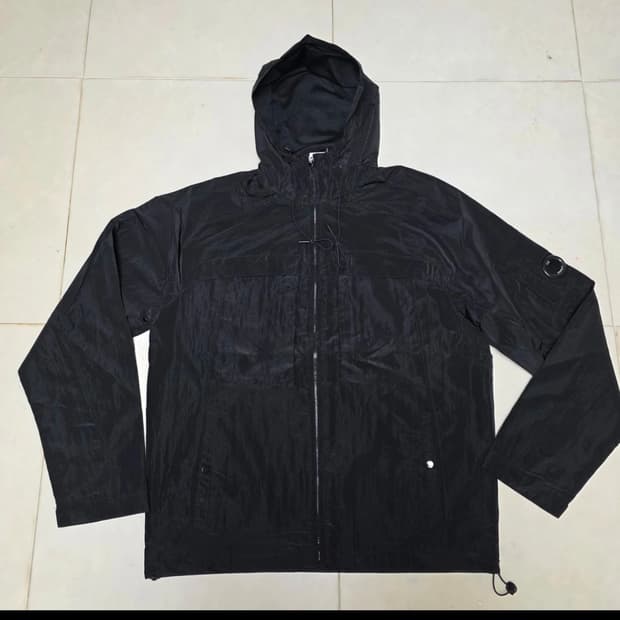 cp컴퍼니 바람막이