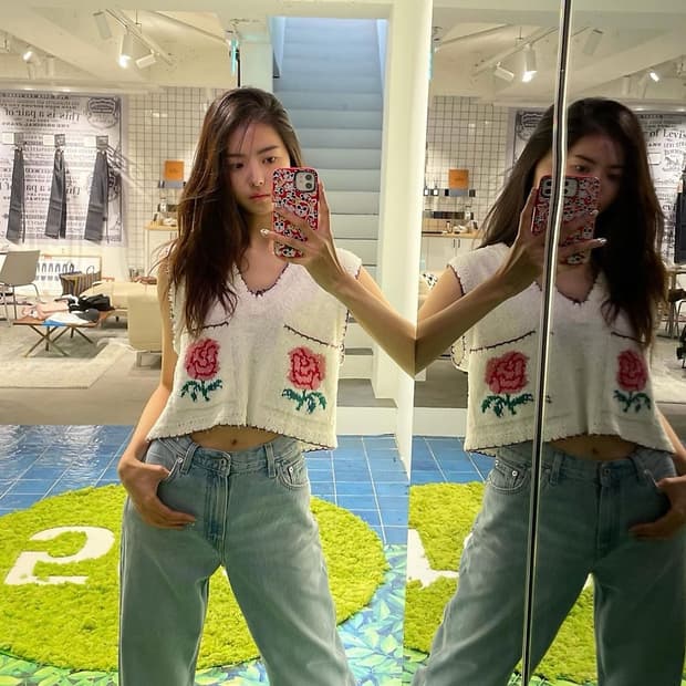 (임나영, 태연, 공효진, 유튜버 잉화 착용) 잉크 EENK 니트 베스트