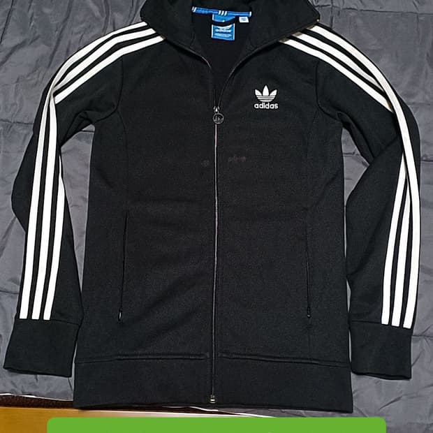 아디다스 저지 85 여성55 가슴43 기장66