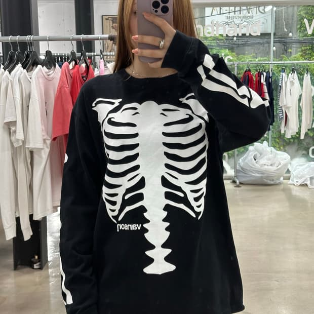 벤슨 본 스켈레톤 롱슬리브 매트블랙