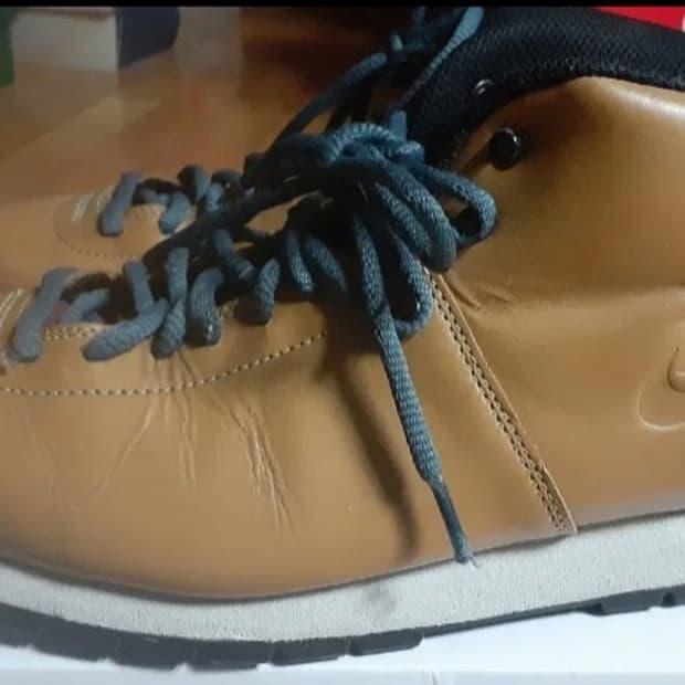 나이키 에어 마그마 프리미엄 베이지 부츠 265