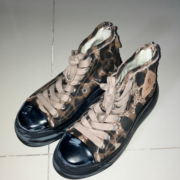 R13 브라운 블랙 커트 하이탑 스니커즈 240