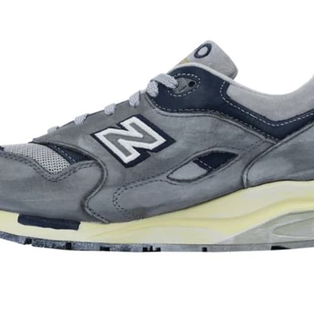 뉴발란스 1600 프리미엄 빈티지 그레이 245 