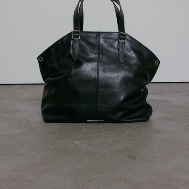 보헤미안서울 벨티드 셔링백 블랙