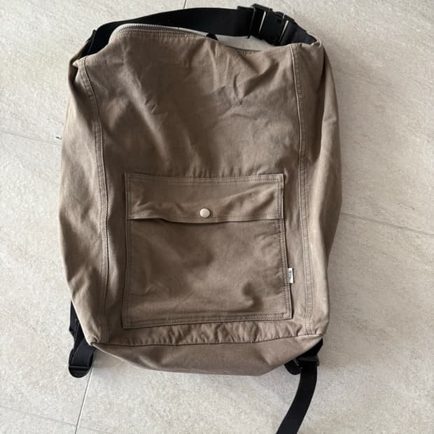 마가렛호웰 백팩