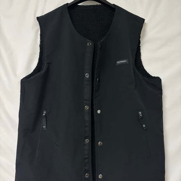 커버낫x리복 리버서블 베스트 M사이즈