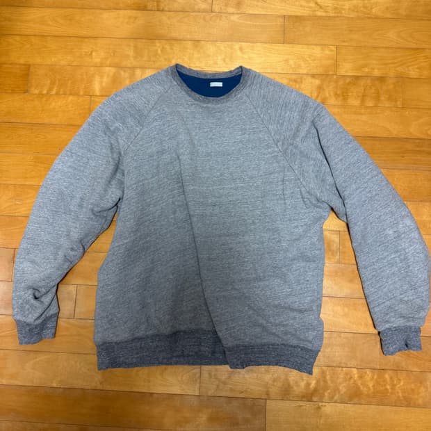 아프레쎄 리버시블 맨투맨 3