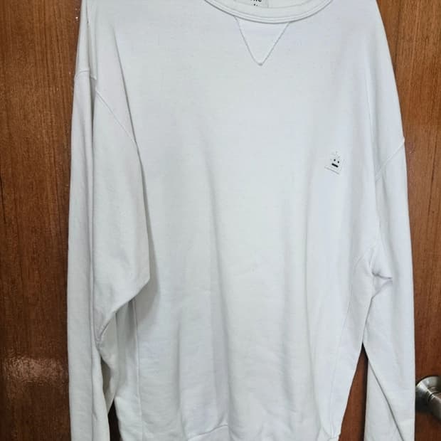 아크네스튜디오 긴팔 맨투맨