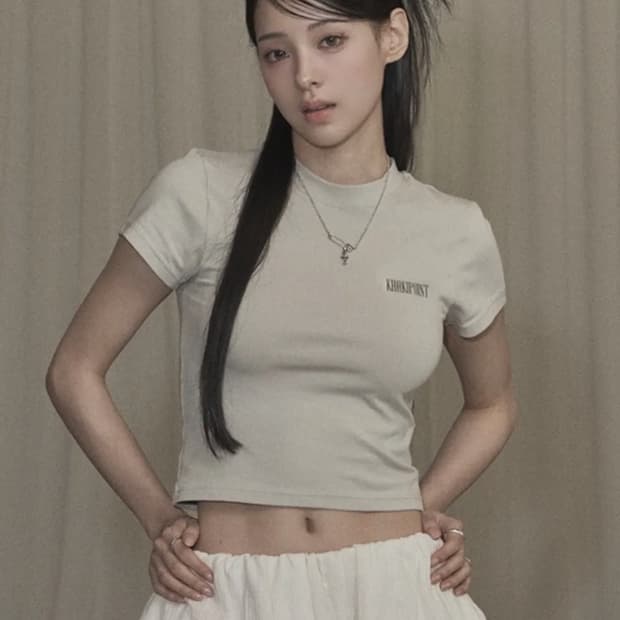 카키포인트 반팔티 