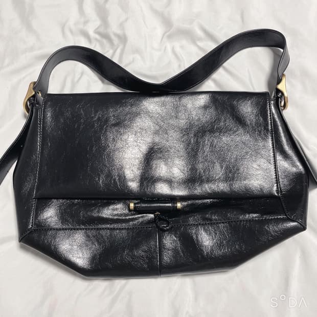 루에브르 삭드자뎅 소가죽 숄더백
