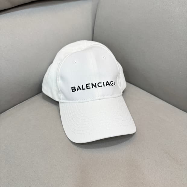 발렌시아가 로고 모자 볼캡 
