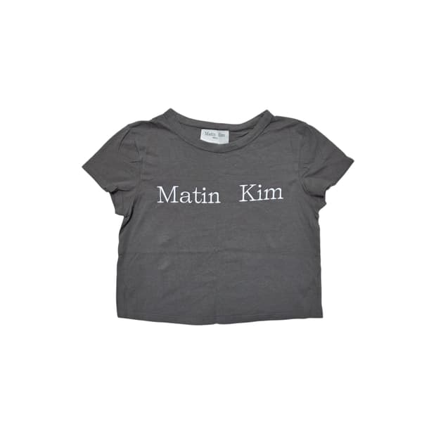 Martin Kim 마뗑킴 로고 크롭 반팔 티셔츠