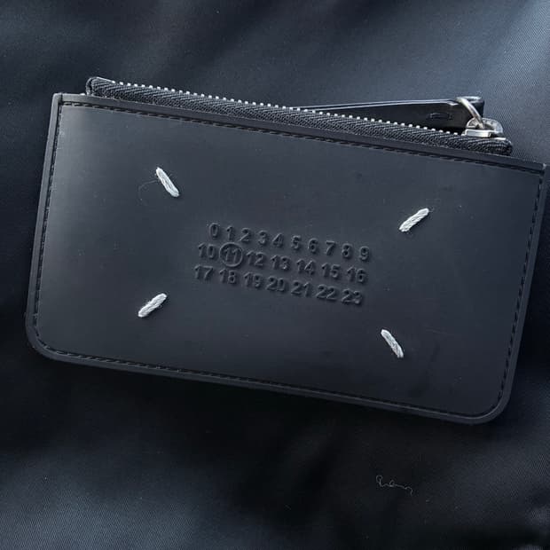 마르지엘라 지퍼 지갑