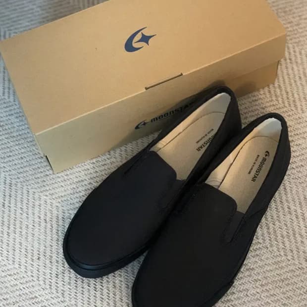 문스타 사이드고아 슬립온 차콜 280 판매