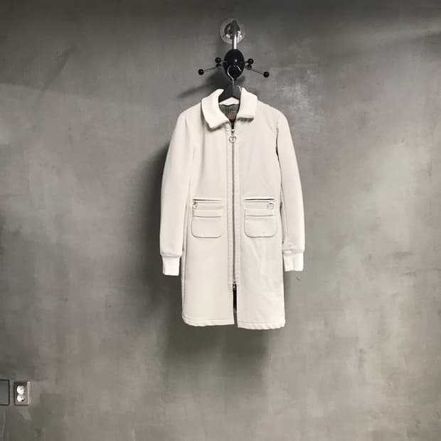 프라다 아이보리 코트 40(W)