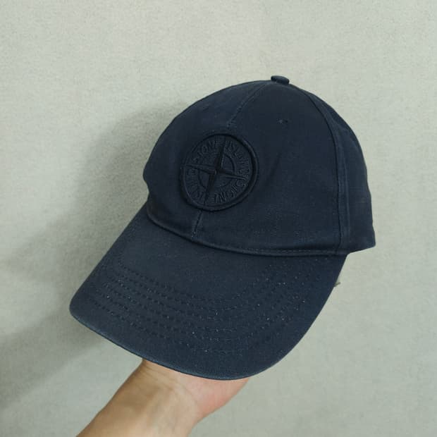 스톤아일랜드 자수 로고 볼캡
