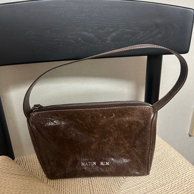 마뗑킴 브라운 베이직 숄더백