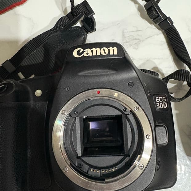 [캐논ixy55 푸른느낌] 캐논디카 30D 바디+렌즈포함 풀세트