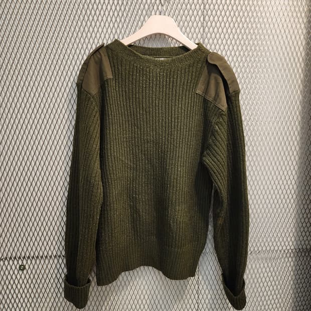 DSCP 밀리터리 니트