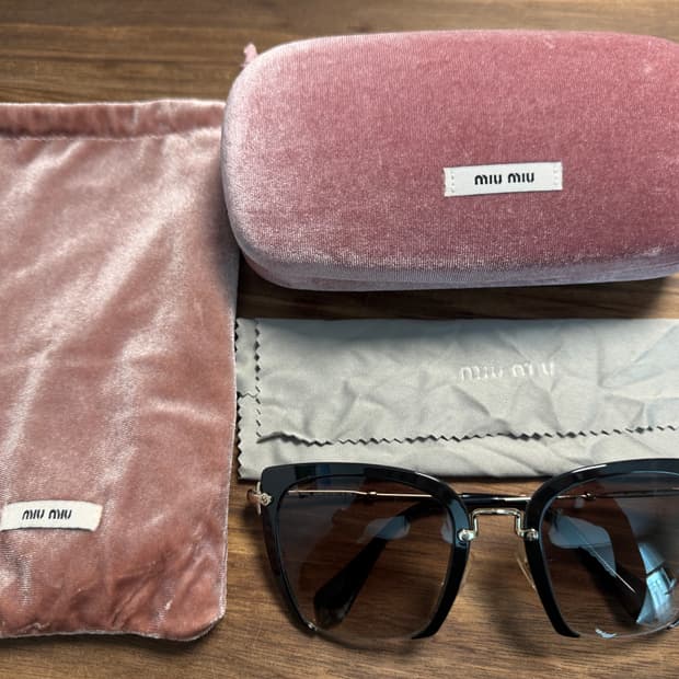 미우미우 선글라스 SMU52R(남녀공용)