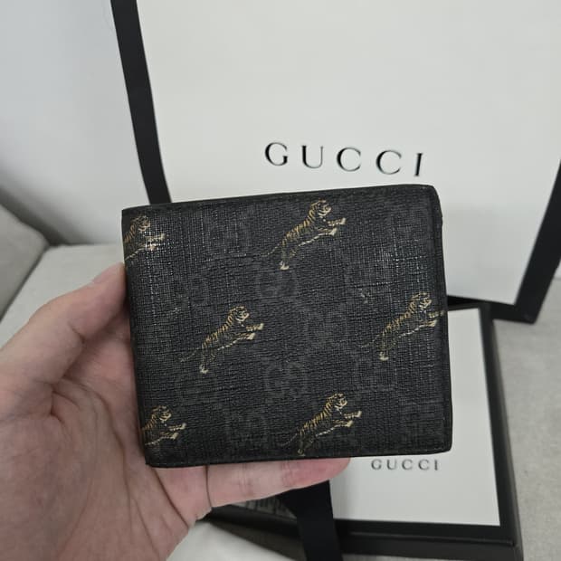 [보증서 정품]구찌 점핑 타이거 반지갑