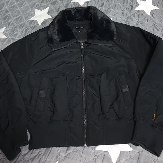 버커루 오버사이즈 퍼 카라 블루종 집업자켓 블랙 (XS)