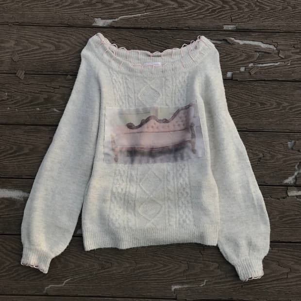 Sofa Print Cable Knit with Embroidered 