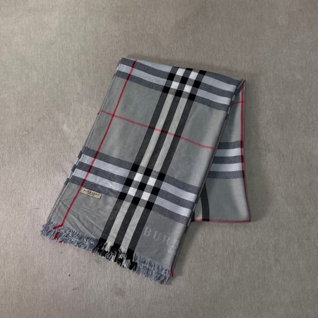 버버리 노바체크 램스울 실크 머플러