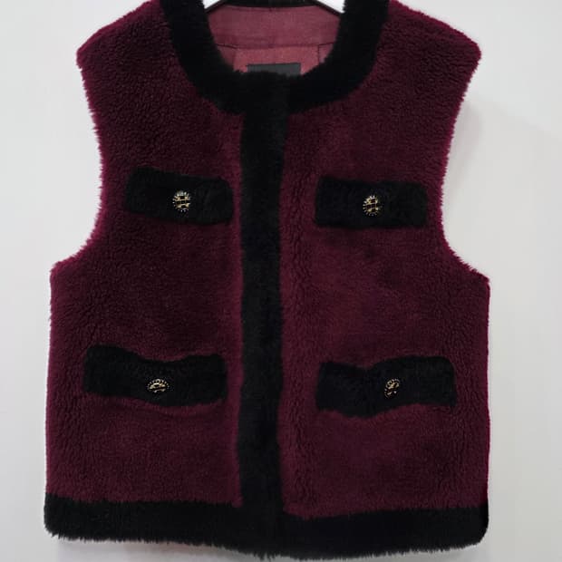 루나코어스 양모 조끼