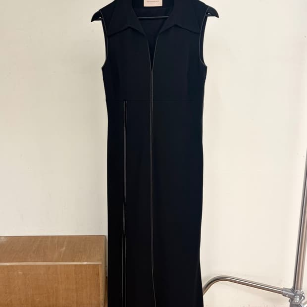 크리스토퍼 케인 블랙 슬리브리스 롱 원피스