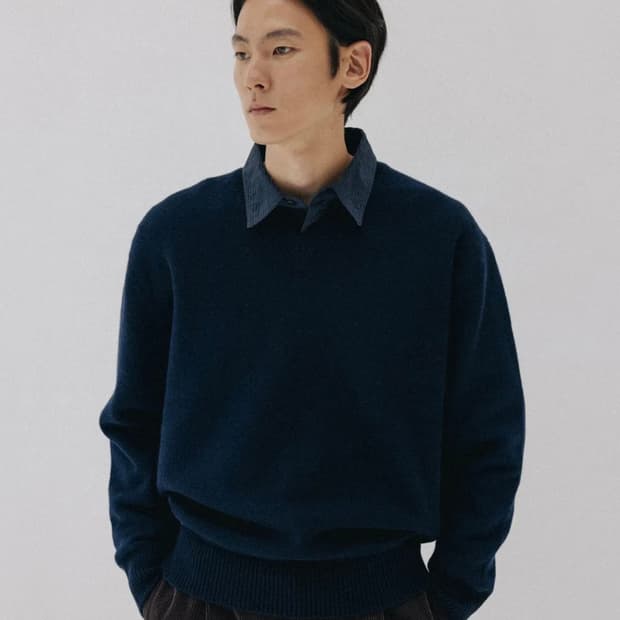 블랭크룸 브이넥 니트 3사이즈