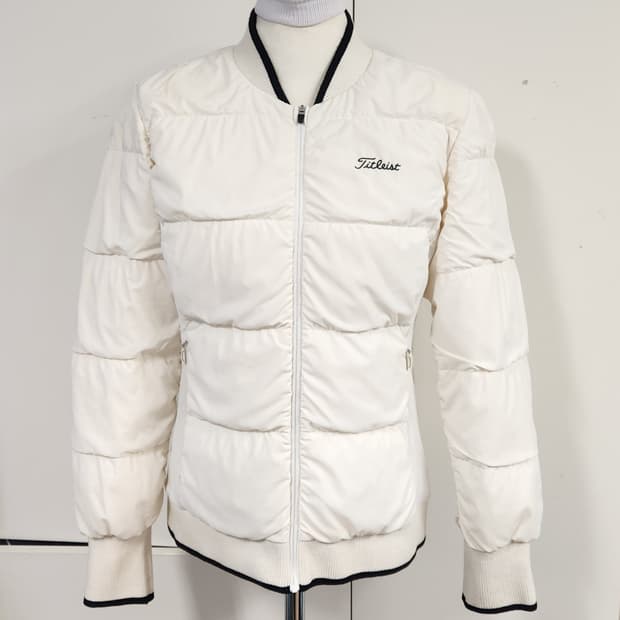 타이틀리스트 골프 캐시미어 구스패딩 S