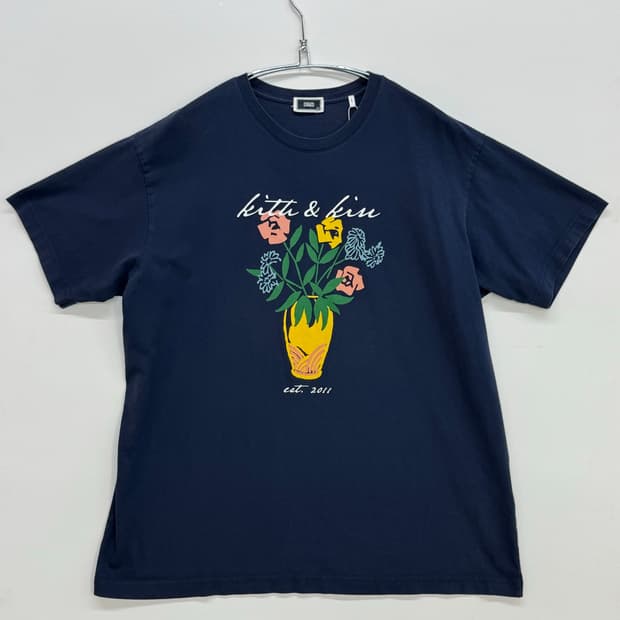 KITH & KIN 2011 반팔 티 녹터널