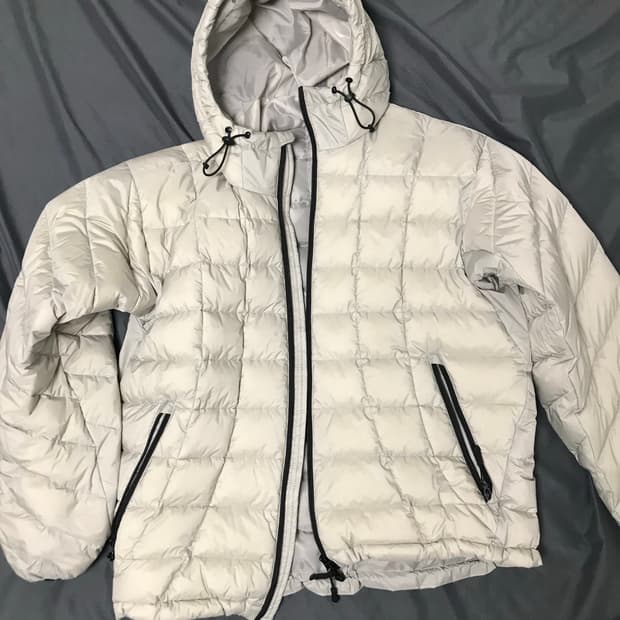 비긴 202 커브라이트 다운 점퍼 경량패딩