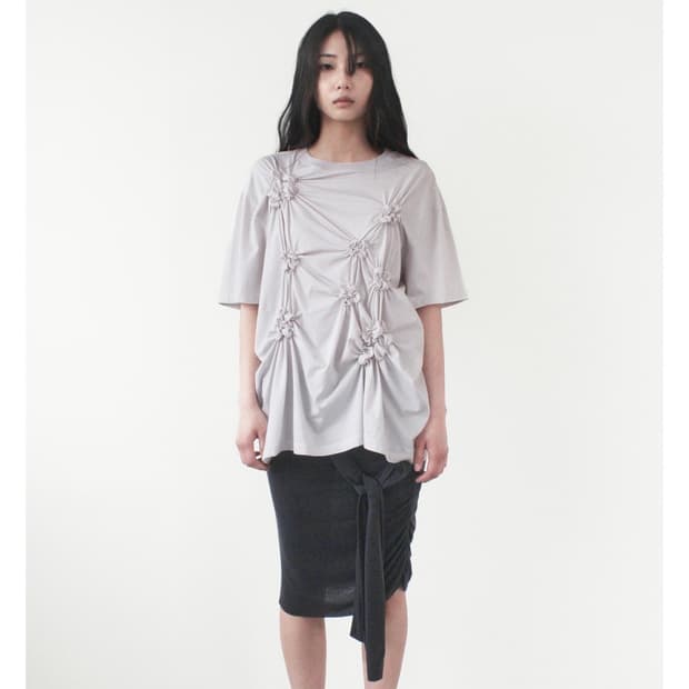 카셀 FLORAL SHIRRED T-SHIRT, MIST