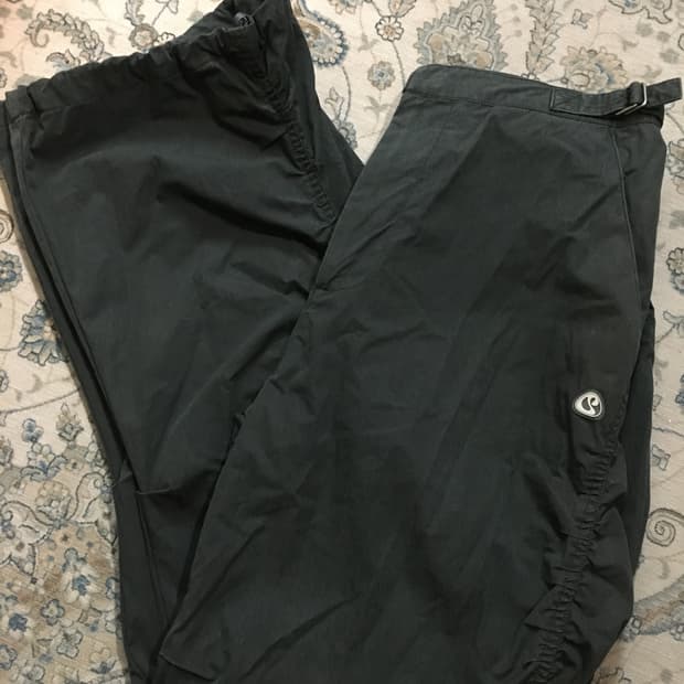 코이세이오 팬츠