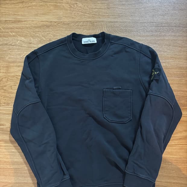 스톤아일랜드 맨투맨 L