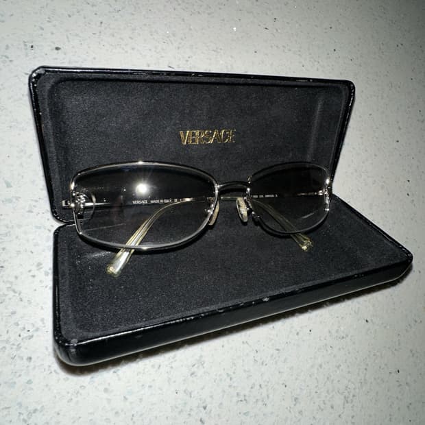 정품 베르사체 빈티지 라인 MOD N33