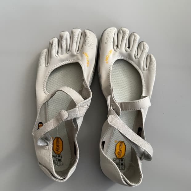 비브람 파이브핑거스 36