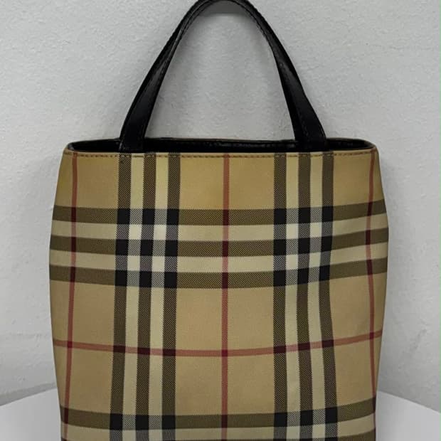 버버리 노바체크 미니 토트백