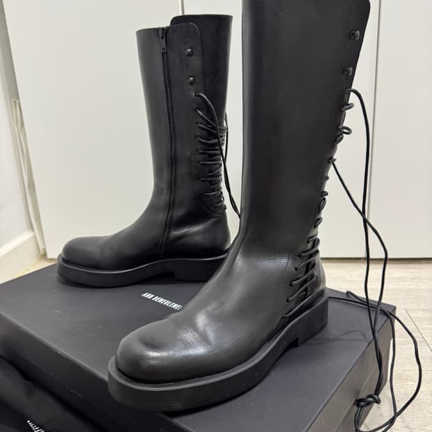 앤드뮐미스터 백레이스 부츠 40사이즈 MICK BOOTS