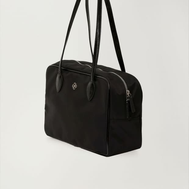 히어리 세이지 나일론 스퀘어백 