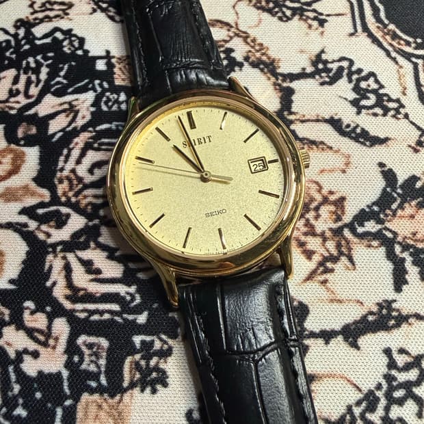 SEIKO 빈티지 쿼츠 시계