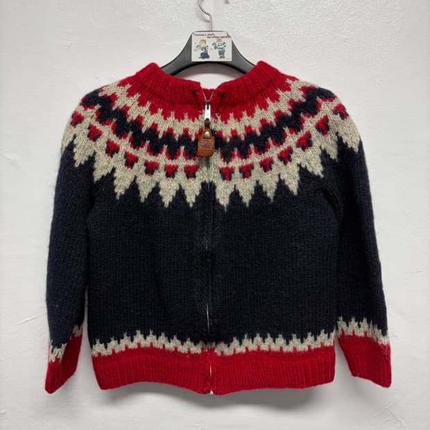 캐네디안 스웨터 코위찬