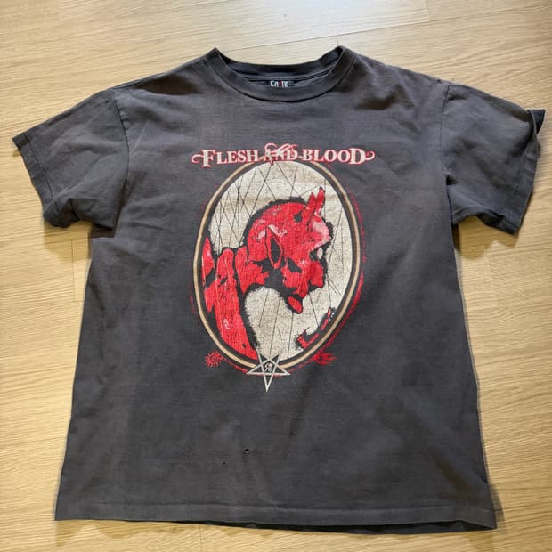 세인트미카엘 데빌 티셔츠 L사이즈