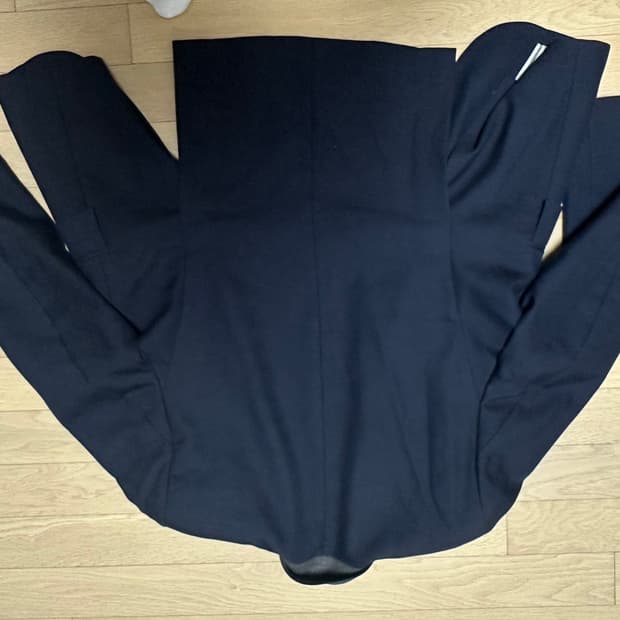 베베옴므 톰브라운맛 네이비 금장자켓 L