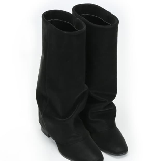 쓰리투에이티 [한소희,슬기 착용]Wrinkle Leather Boots