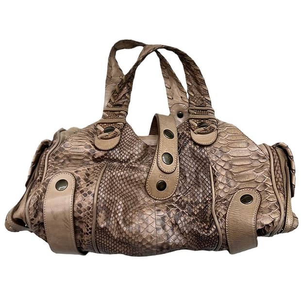 끌로에 실버라도 파이톤 도트백 한정판