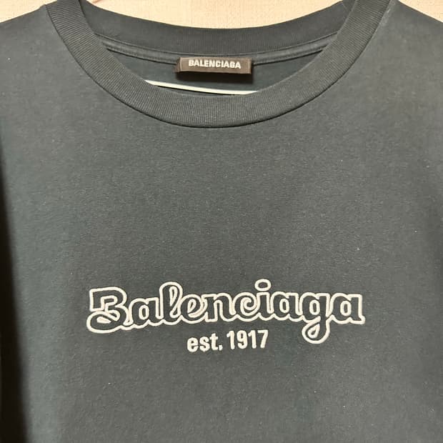 (새상품급!!) 발렌시아가 est. 1917 반팔티 XS (정품) 남자 